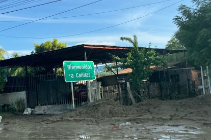 Moradores exigen atención inmediata para el sector.