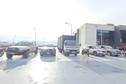 Los vehículos fueron recuperados tras la detención de la banda de asaltantes en Quito.