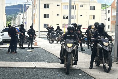 Los operativos policiales se hicieron tras la matanza en Socio Vivienda 2, en Guayaquil.