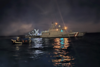 El pescador peruano sobrevivió casi 100 días a la deriva en el mar.