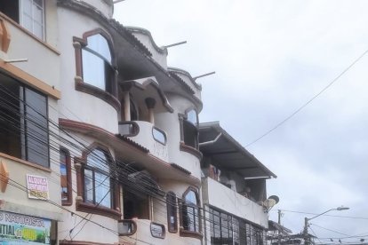 La maestra laboraba en una institución educativa de la localidad.