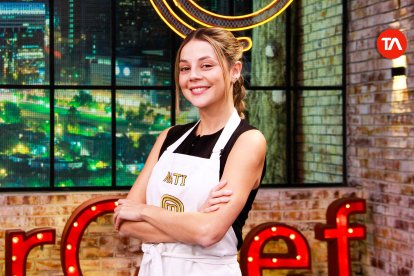 Natalia Regge se convierte en la primera semifinalista en MasterChef Celebrity Ecuador 2.