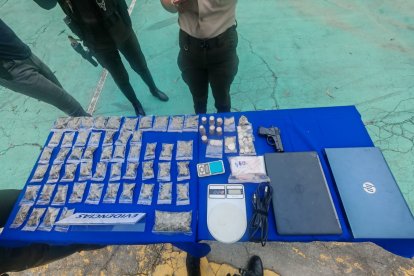 Los sospechosos serían microexpendedores de droga en Conocoto.