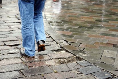 En algunos lugares de la capital, las lluvias han causado estragos.