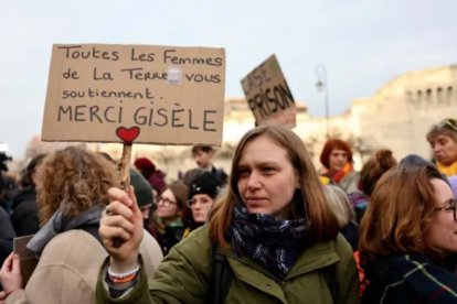 El caso de Gisèle Pelicot ha adquirido un significado emblemático en la lucha contra la violencia de género.