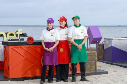 Natalia Regge, Shany Nadan y Álex Vizuete