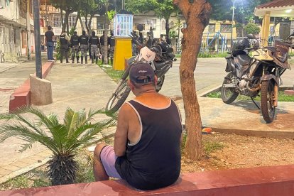 Policía acordonó el lugar de los hechos.