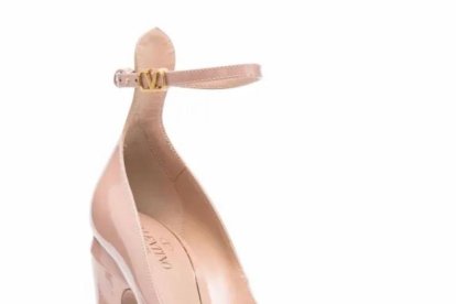 Los zapatos que usó esa noche tienen 15,5 puntos de alto.