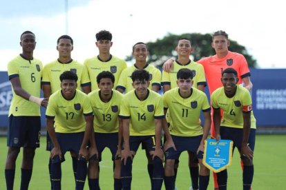 La selección de Ecuador sub 17 que jugará en Colombia.