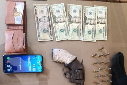 Esto se le halló al detenido.