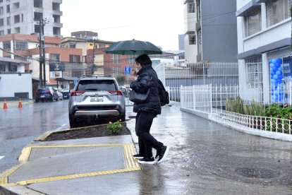 El Inamhi recomendó que se tomen precauciones ante este pronóstico.