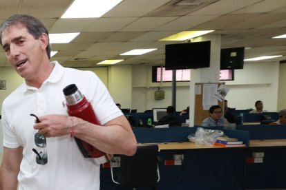 Guillermo Almada en la redacción de EXTRA.