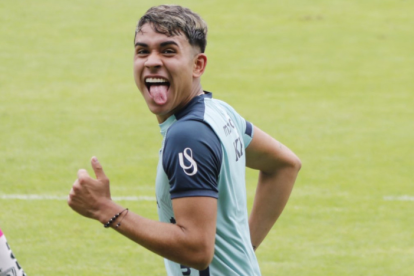 Kendry Páez entrena en Independiente del Valle luego de sus pasantías en Chelsea, club dueño de su pase