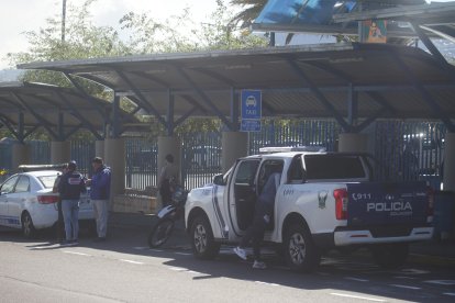 Al sitio acudieron varias unidades de la Policía Nacional.