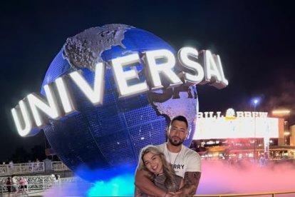 Janan vive su amor a plenitud.