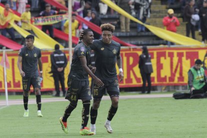 Aucas busca sorprender a Delfín en su estadio.