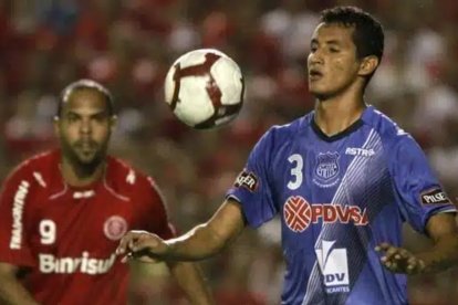 Eduardo se dio a conocer en Emelec (2006-2011).