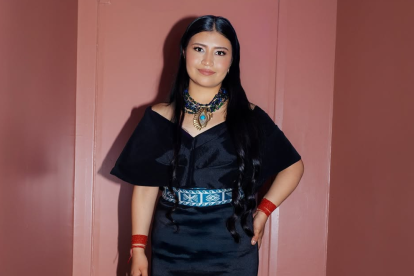 Ñusta Picuasi es una cantante ecuatoriana que inició su carrera en redes sociales