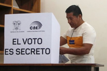 Elecciones Ecuador 2025: ¿es posible alterar resultados durante transmisión de datos? Conócelo aquí.
