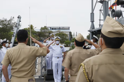 Los bachilleres pueden registrarse en la página web de la Armada del Ecuador.