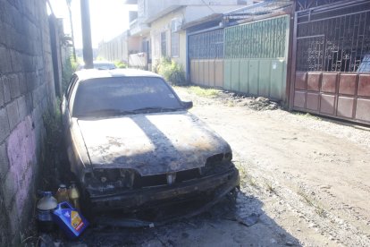 El acto violento se produjo la madrugada de este lunes 7 de abril.