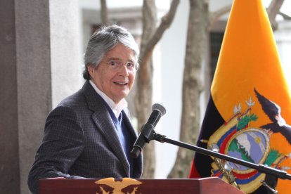 El expresidente de Ecuador, Guillermo Lasso, lanzó un programa de becas.