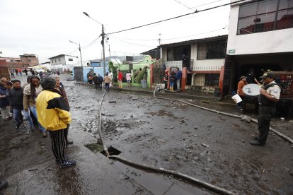 En Turubamba, sur de Quito, los estragos por las lluvias fueron mucho más fuertes.