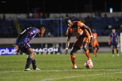 Libertad cayó 1-3 ante El Nacional en la fecha 7 de Ligapro