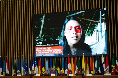 Testimonio pregrabado de Conta, sobreviviente a la masacre de su pueblo Taromenane en 2013, proyectado en la audiencia de la CIDGH.