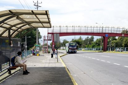 Los usuarios que toman los buses en la avenida General Rumiñahui piden más resguardo policial.