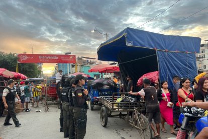 No hay paso para extranjeros.