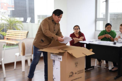 Los miembros de mesa, clave para asegurar la transparencia en las elecciones 2025.