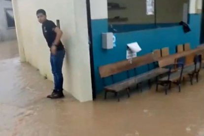 Así luce el recinto electoral de la Unidad Educativa Rumiñahui