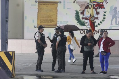 La inseguridad de Durán inquieta a los electores que se acercan a sus recintos electorales este 13 de abril de 2025.