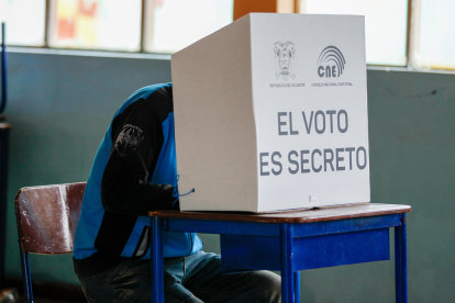 Daniel Noboa y Luisa González se enfrentan por la Presidencia de la República este 13 de abril.