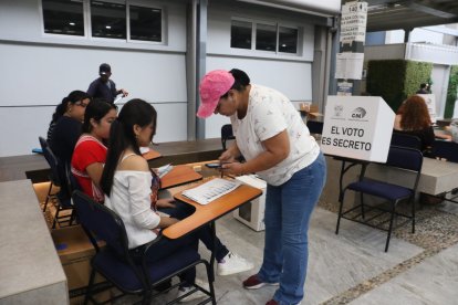 Este domingo 13 de abril es la segunda vuelta electoral en Ecuador.