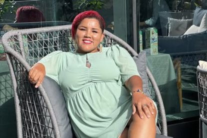 JAZMIN ZURITA BAJA DE PESO

AG-EXTERNOS