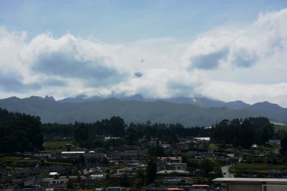 Los habitantes de Cayambe están consternados por el hecho.
