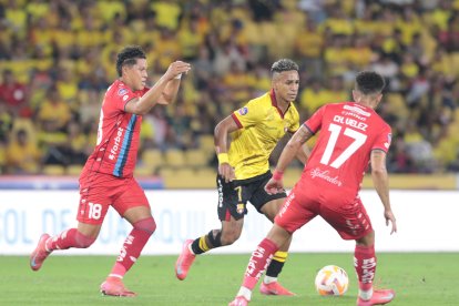 Barcelona SC derrotó a El Nacional.