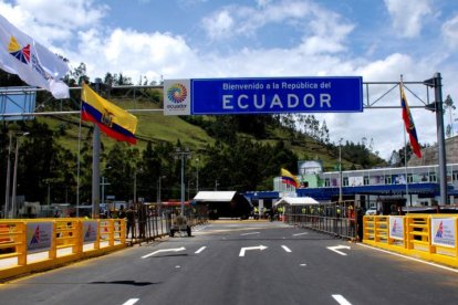 El puente de Rumichaca da acceso a Colombia desde Ecuador por tierra.