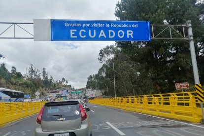 El puente Rumichaca es la frontera entre Colombia y Ecuador.