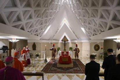 La Iglesia Católica vive un nuevo periodo de transición tras la muerte del papa Francisco.