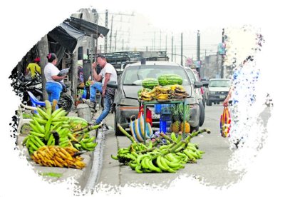 A escasos metros de su negocio aparecieron cuerpos desmembrados, cuenta Jhonny.