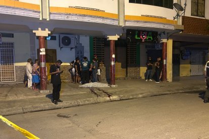 Cuatro personas perdieron la vida debido al hecho, en El Guabo, El Oro.