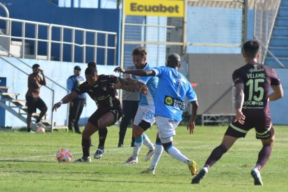 Liga de Quito igualó a un gol en la visita al Manta.