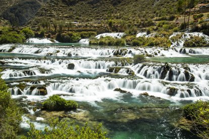 Huancaya parece un cuadro vivo: lagunas, cascadas y senderos que invitan a perderse en la naturaleza.