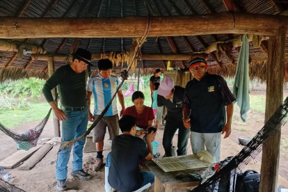 Para llegar a la parroquia Huasaga desde Taisha se requiere transporte aéreo. El costo es elevado para los comuneros, que viven únicamente de la agricultura.