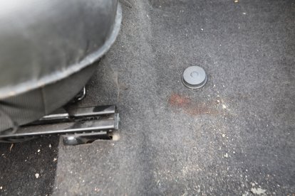 El vehículo del ciudadano desaparecido fue abandonado con muestras de sangre y violencia en su interior