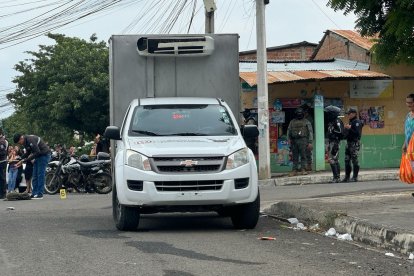 Crimen en Manta: un padre y su hijo asesinados.