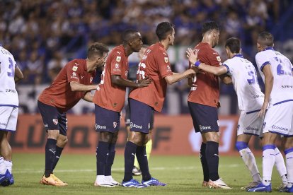 Jhonny Quiñónez no rindió en Independiente.